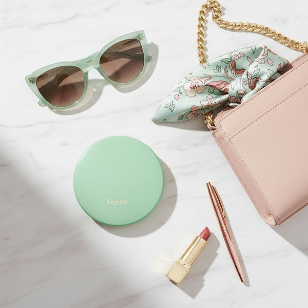 Taylor LED Compact Mirror with 10x magnification MINT GREEN