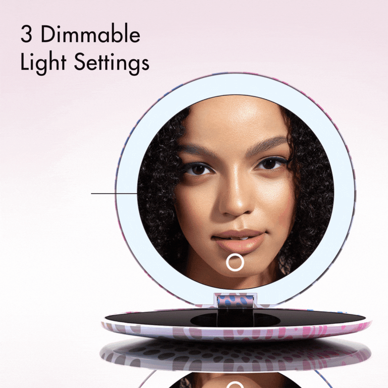 Taylor compact mirror by Fancii and Co with 3 dimmable LED lights PIXEL POP