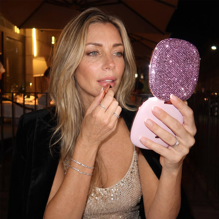 Mila 2 Luxe LED Compact Mirror
