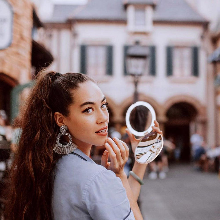 Lumi compact with 1X/10X magnifying mirrors by Fancii and Co Midnight Black