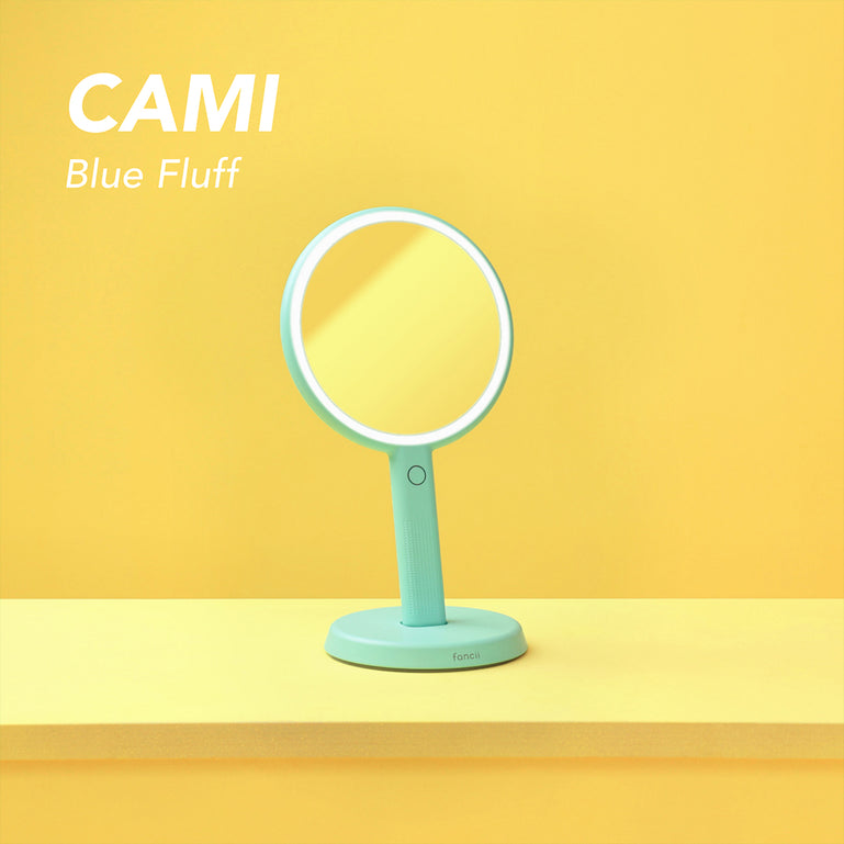 Cami handheld mirror in colour Blue Fluff 