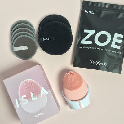 Zoe 360 makeup removing cloths with Isla sonic facial cleanser All